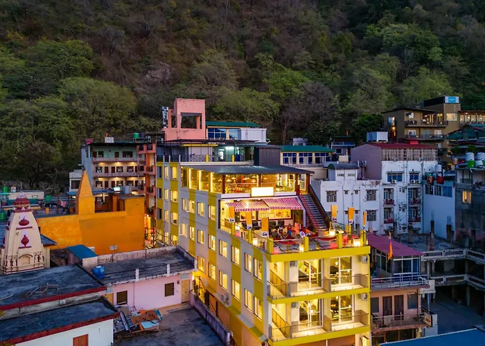 The Hosteller Rishikesh, Ganges